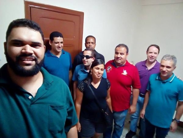 Foto da turma do Instituto São Rafael participando do curso de Excel